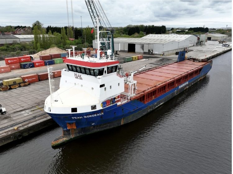 You are currently viewing Ships on the Mersey and high and low tides on Monday, July 22