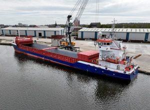 Read more about the article Ships on the Mersey and high and low tides on Tuesday, July 30