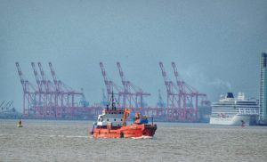 Read more about the article Ships on the Mersey and high and low tides on Tuesday, July 23