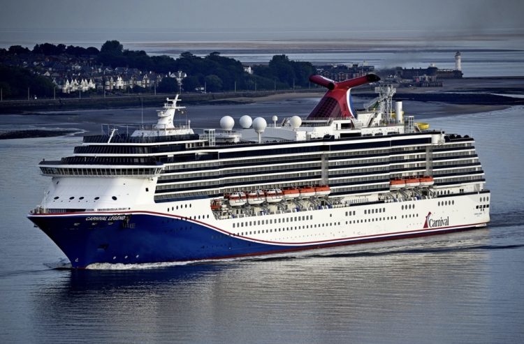 You are currently viewing Ships on the Mersey and high and low tides on Saturday, August 31