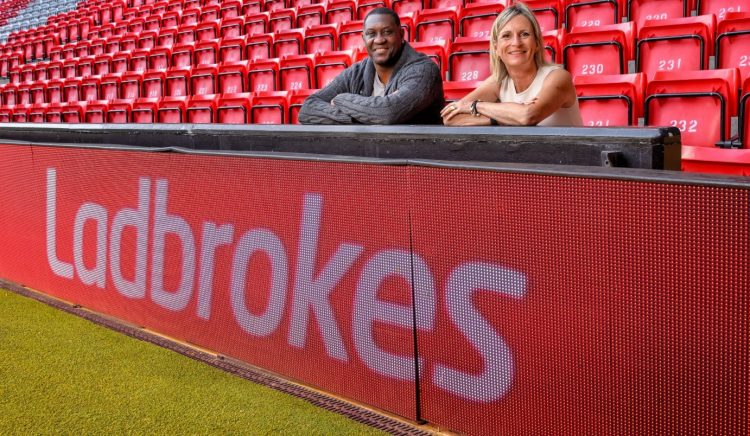 You are currently viewing Liverpool FC secures deal with Ladbrokes