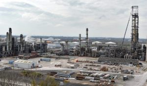 Read more about the article Stanlow refinery owner secures almost £500m