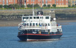 Read more about the article Ships on the Mersey and high and low tides on Tuesday, October 15