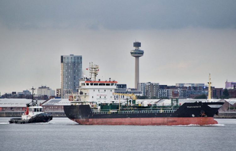 You are currently viewing Ships on the Mersey and high and low tides on Saturday, October 26