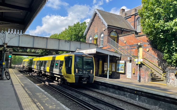 Read more about the article New lifts at two Merseyrail stations to cost £9.5m