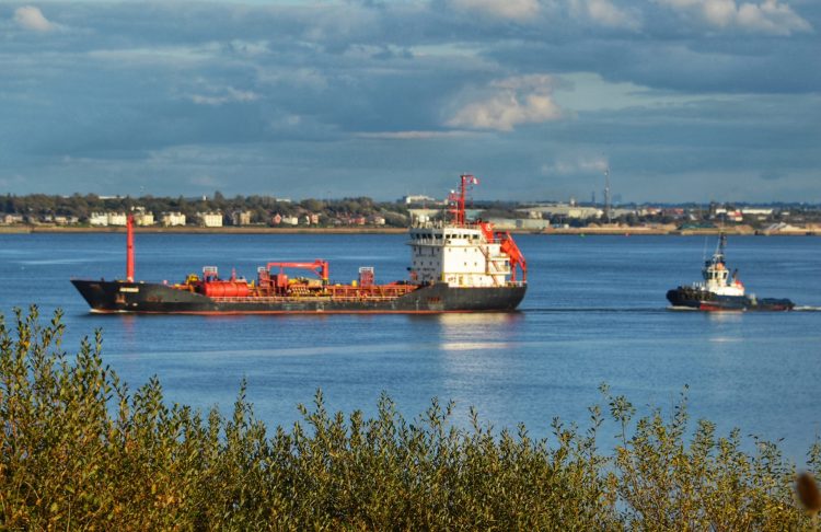 Read more about the article Ships on the Mersey and high and low tides on Tuesday, November 5