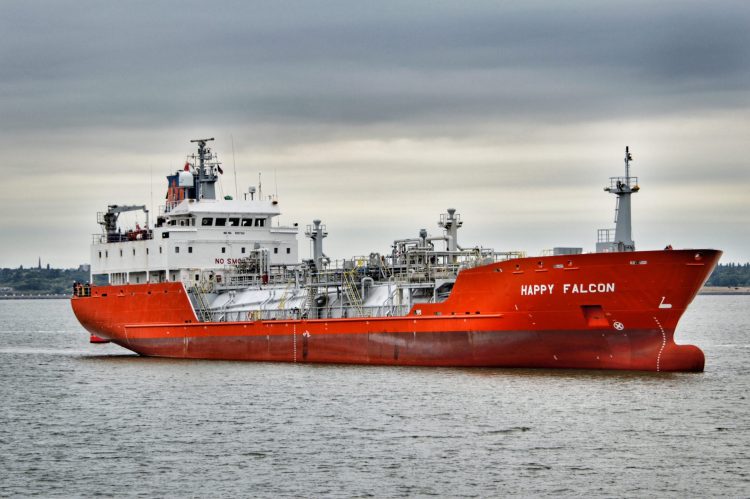 You are currently viewing Ships on the Mersey and high and low tides on Saturday, November 2