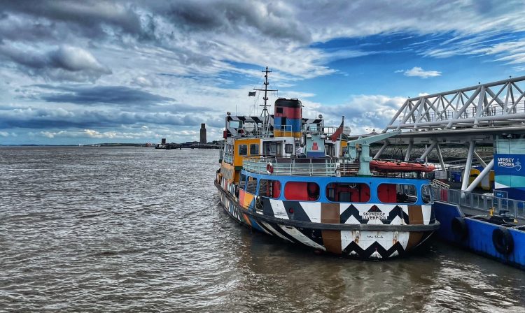 Read more about the article Ships on the Mersey and high and low tides on Wednesday, November 13