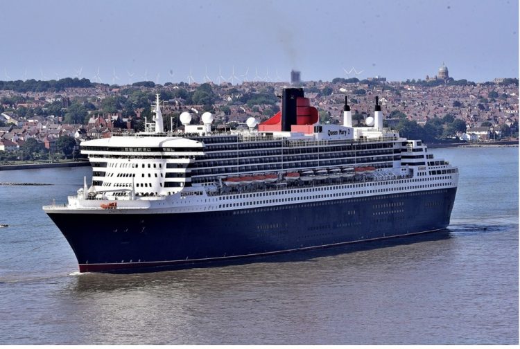 You are currently viewing Ships on the Mersey and high and low tides on Monday, December 30