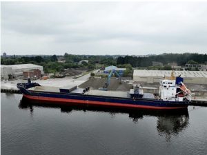 Read more about the article Ships on the Mersey and high and low tides on Friday, January 10