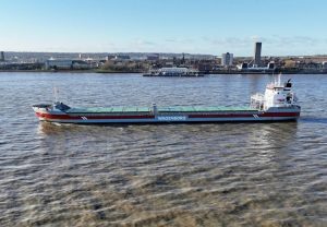 Read more about the article Ships on the Mersey and high and low tides on Thursday, April 10