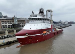 Read more about the article Ships on the Mersey and high and low tides on Friday, April 18