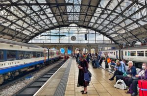 Read more about the article Liverpool-Manchester rail link ‘offers £90bn boost’