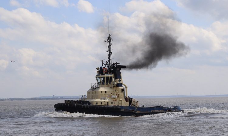 You are currently viewing Ships on the Mersey and high and low tides on Saturday, May 10