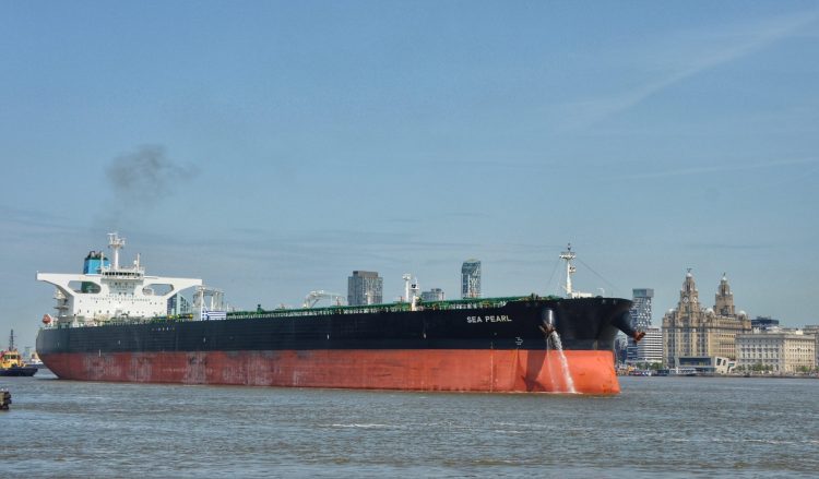 Read more about the article Ships on the Mersey and high and low tides on Wednesday, May 7